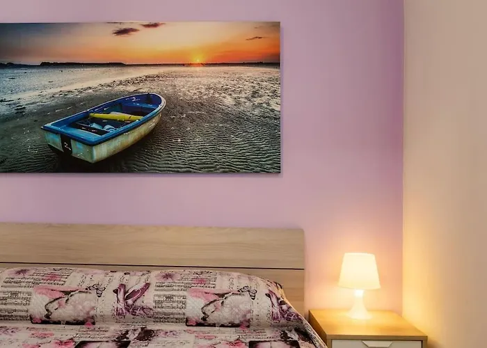 Comfort Flat With Parking!