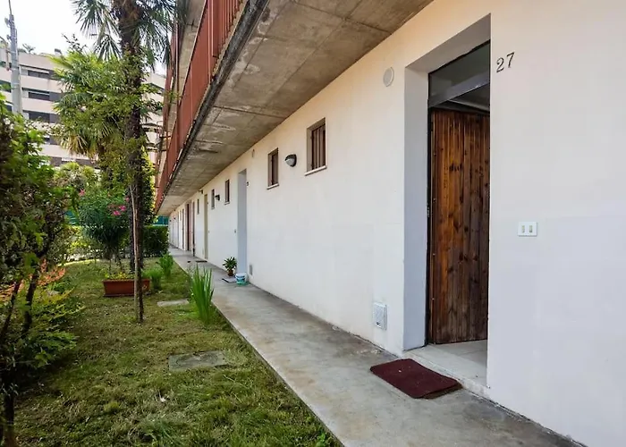 Comfort Flat With Parking! 아파트 *